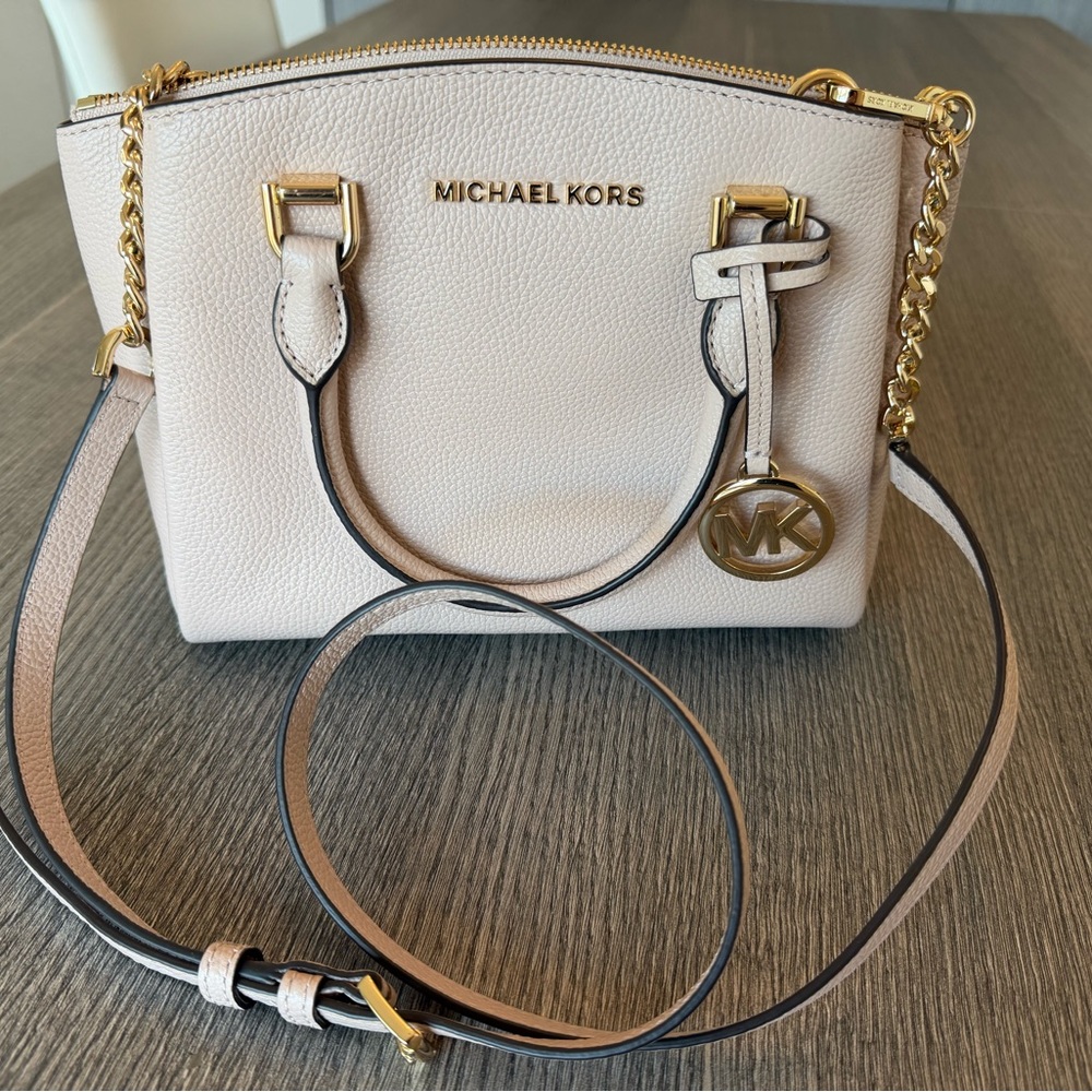 MICHAEL KORS MAXINE SM Messenger Soft Pink Leather Purse $248